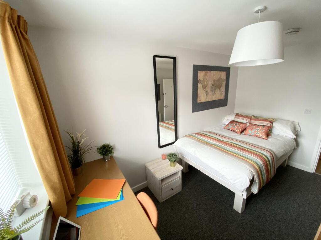 House in Leicester - View 5