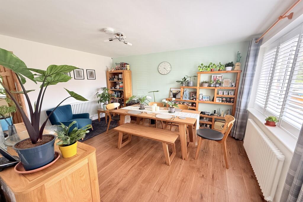 Mansfield Close, Birchwood, WA3 6QN photo 4