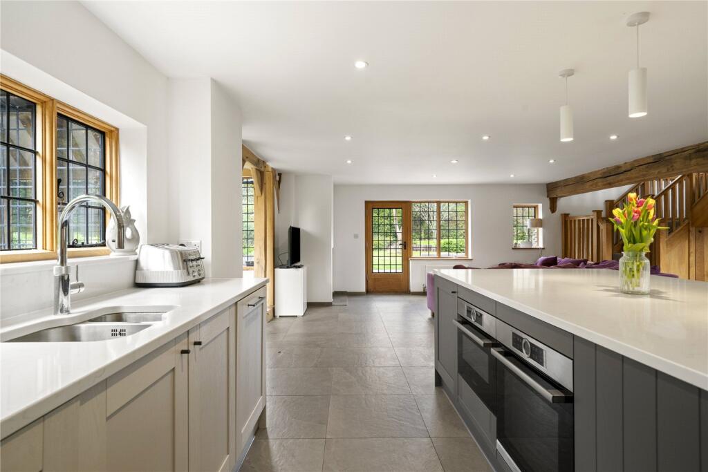 House in Tonbridge - View 5