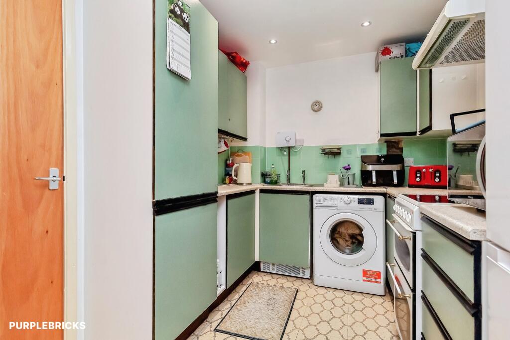 Apartment in Leicester - More