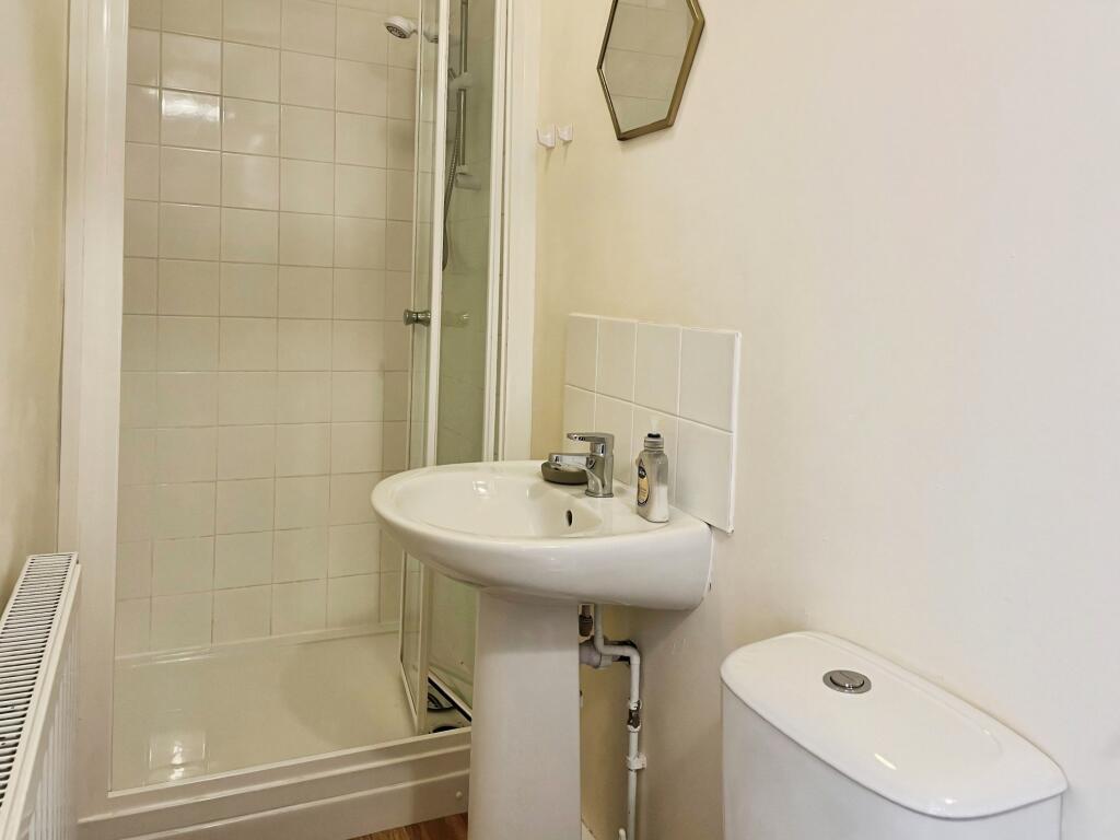 House in Retford, Thrumpton - More
