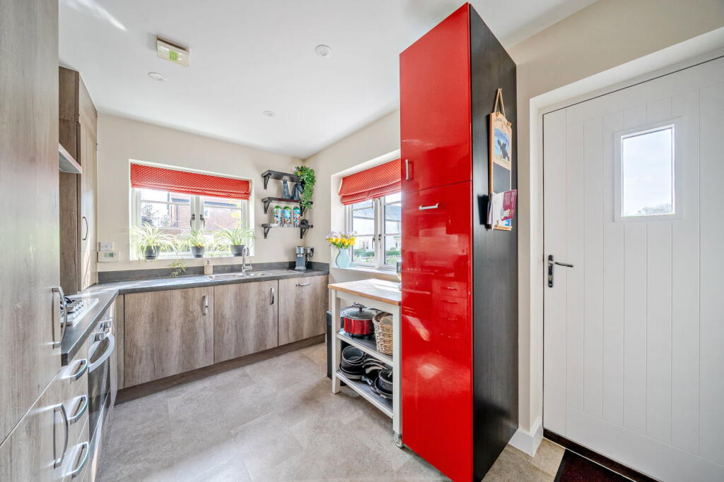 House in Winchester, Wonston - View 4