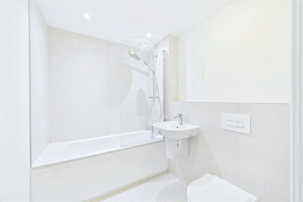 Apartment in Clevedon, Walton Park - View 6