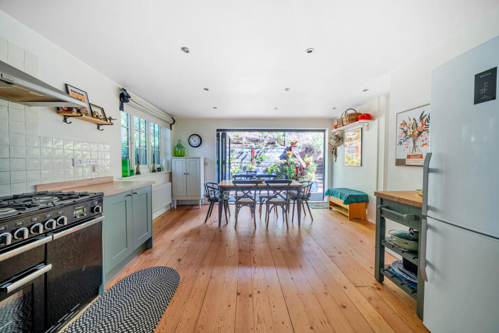 House in Waverley, Churt - View 4