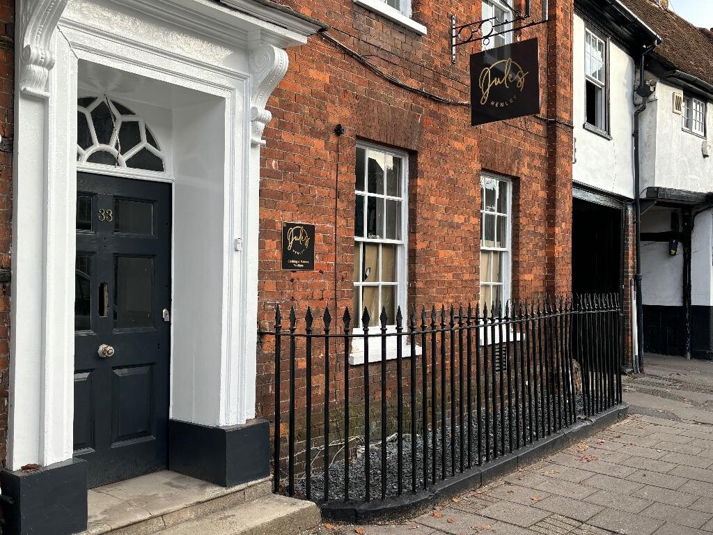 Main image of property: 33 Hart Street, Henley-On-Thames, Oxfordshire, RG9