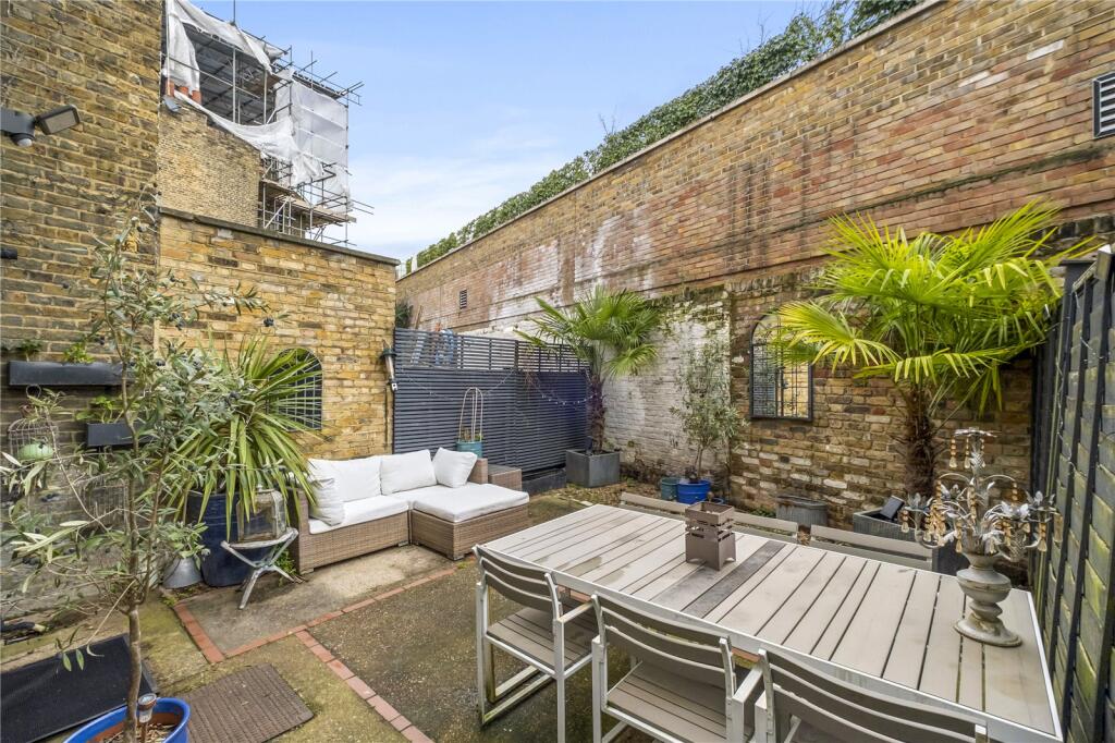 Main image of property: Heyford Avenue, London, SW8