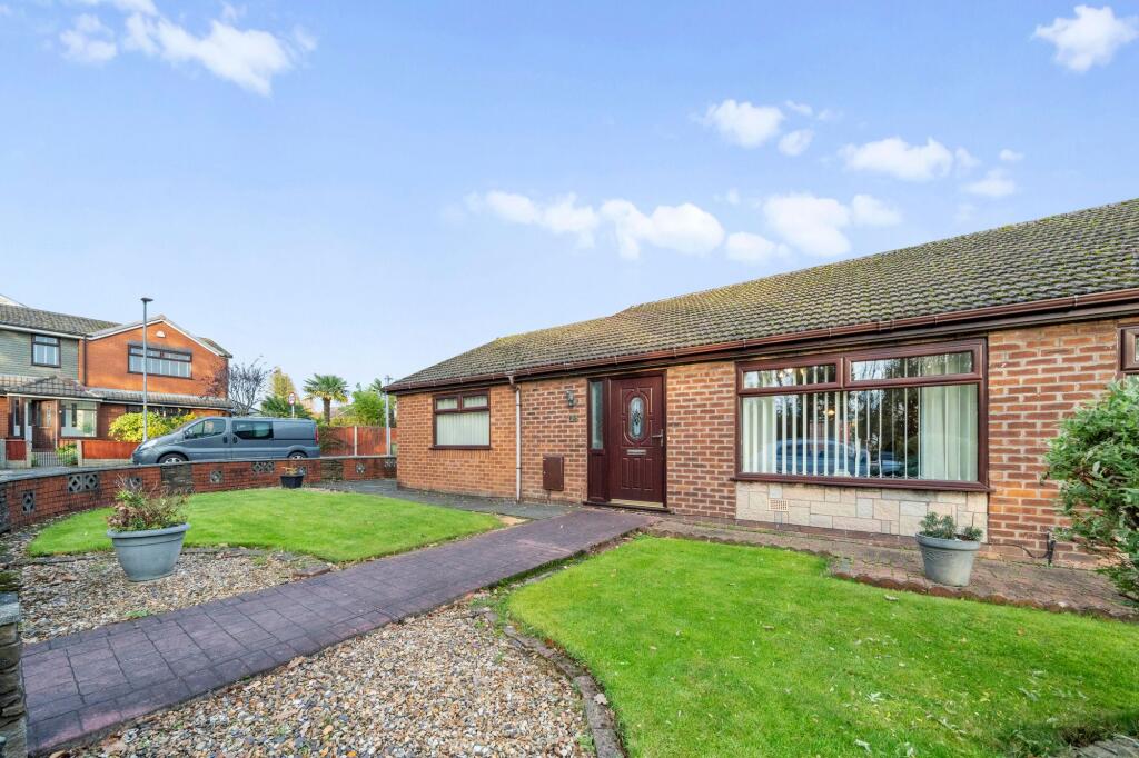 4-bed semi-detached on Edge Green Lane, Golborne, WA3, £260,000