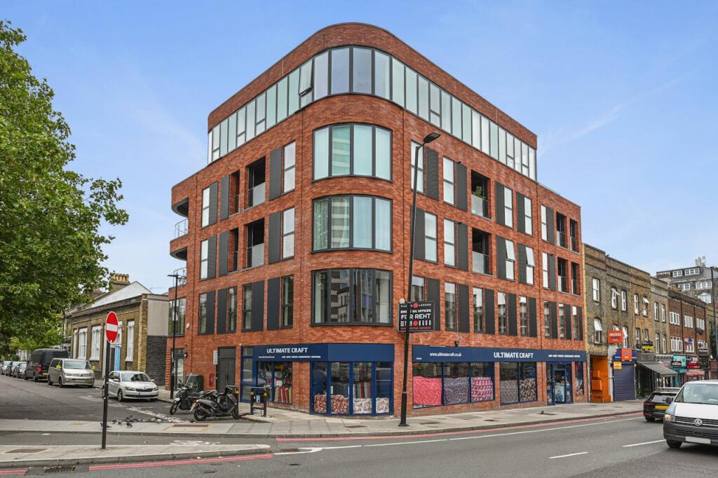 Main image of property: Archway Corner, 800 Holloway Road, London, N19 3JH
