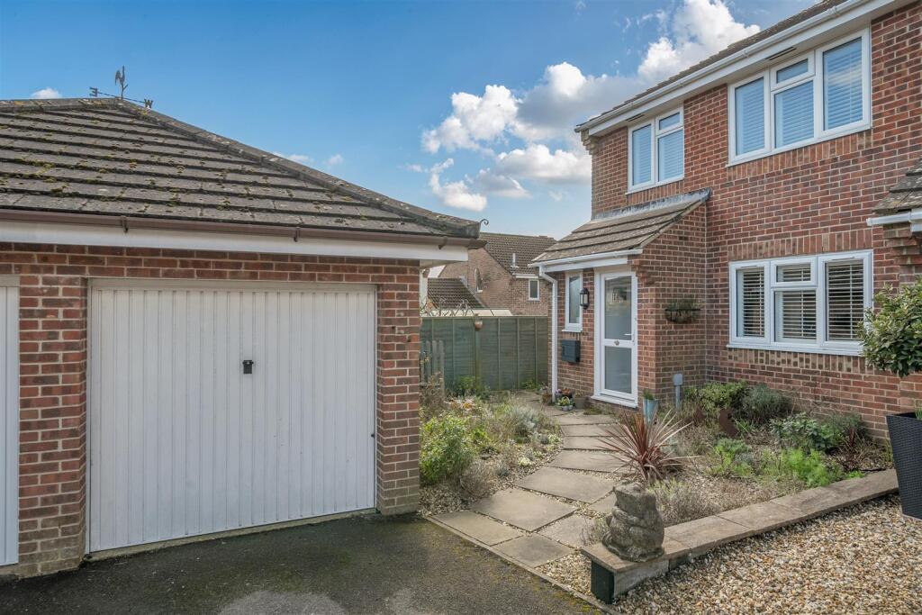 Main image of property: The Beeches, Beaminster