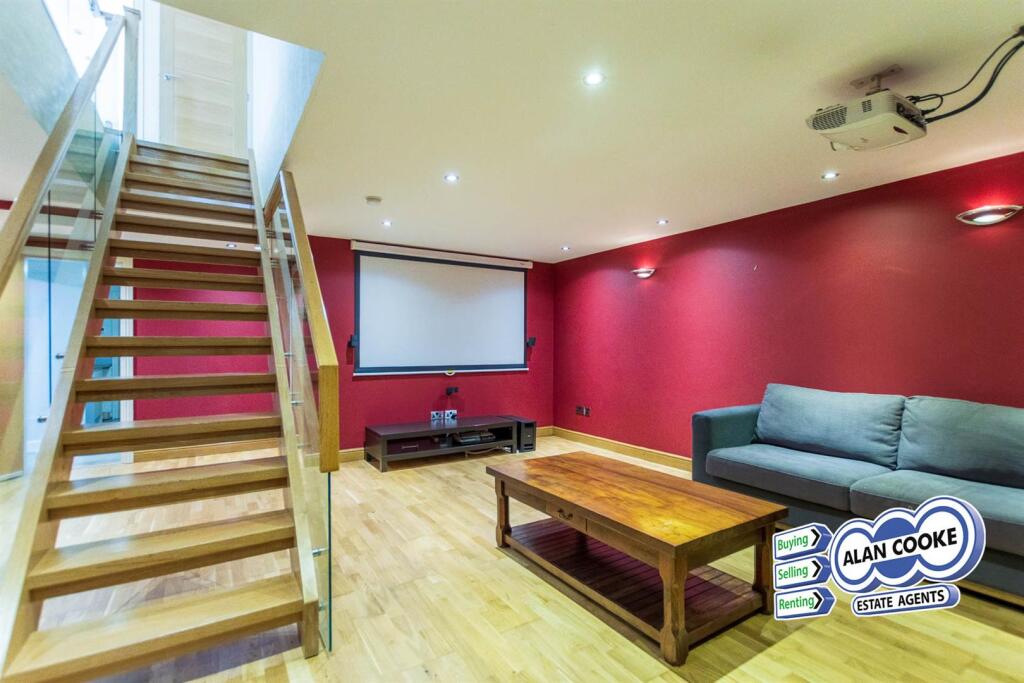 House in Leeds - View 4