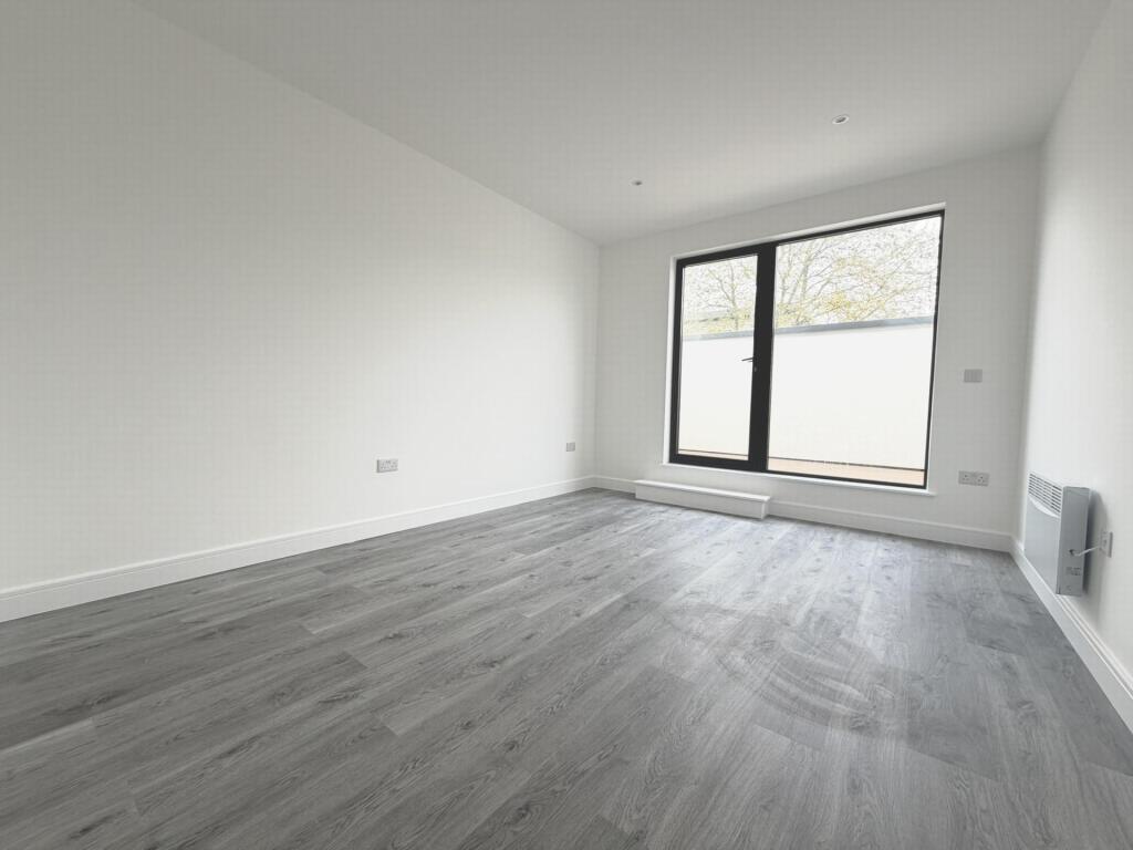 Additional image 5 of Town Centre, Hatfield, AL10