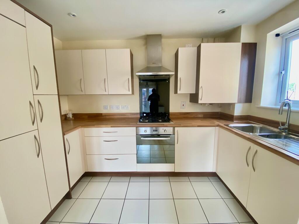 Apartment in Peterborough - View 3