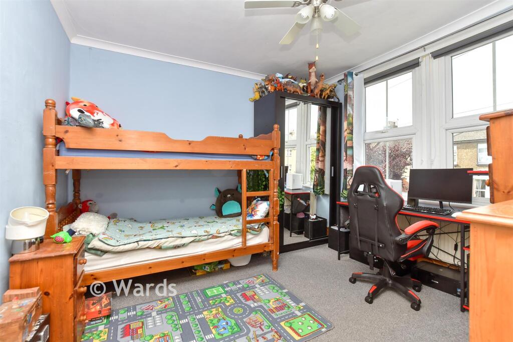 Canadian Avenue, Gillingham, Kent - More