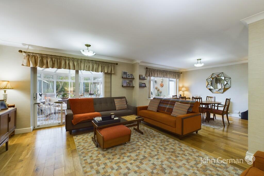 Swan Road, Draycott-in-the-clay photo 2