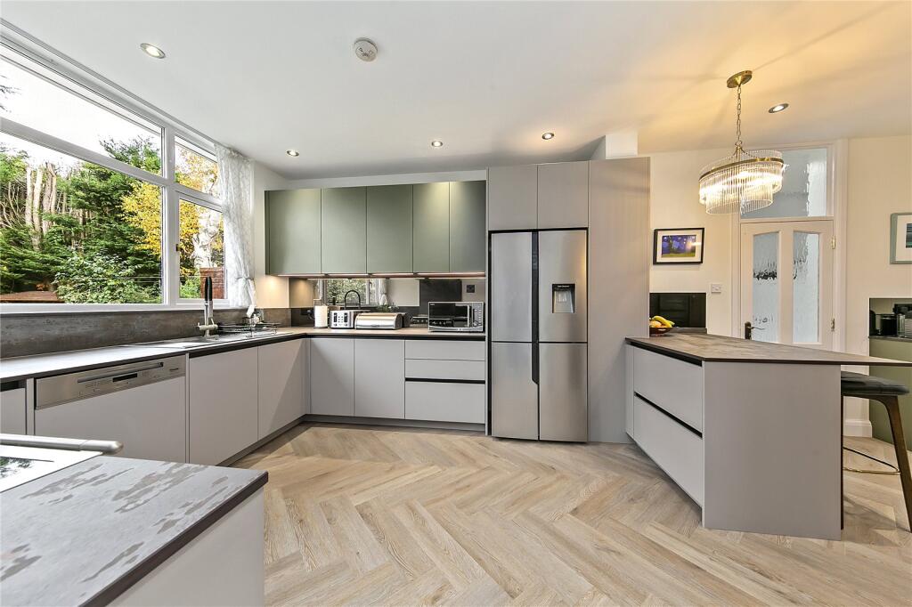 House in London - View 5