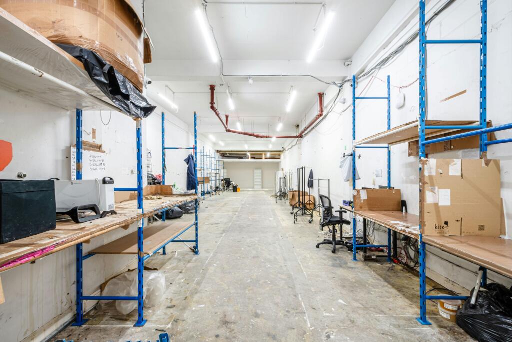 Plumbers Row 18 U1 - Low Res 2.jpg
