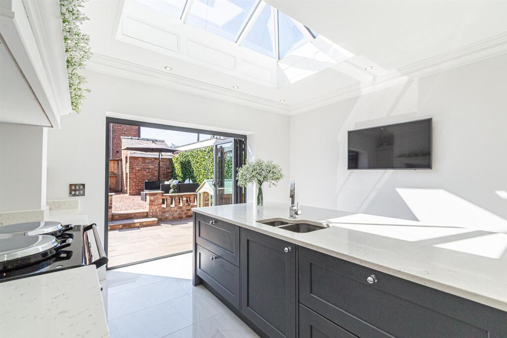 House in Warrington - View 5