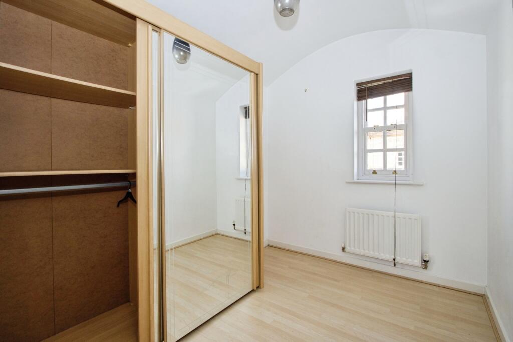 Apartment in Wakefield, Eastmoor - View 4