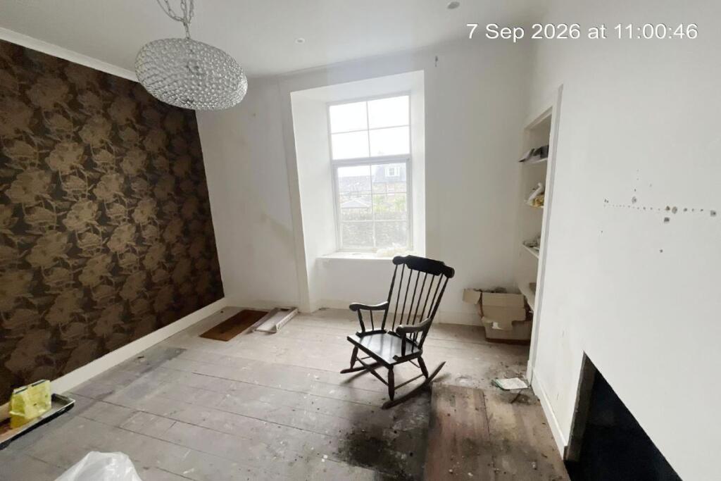 Apartment in Paisley - More