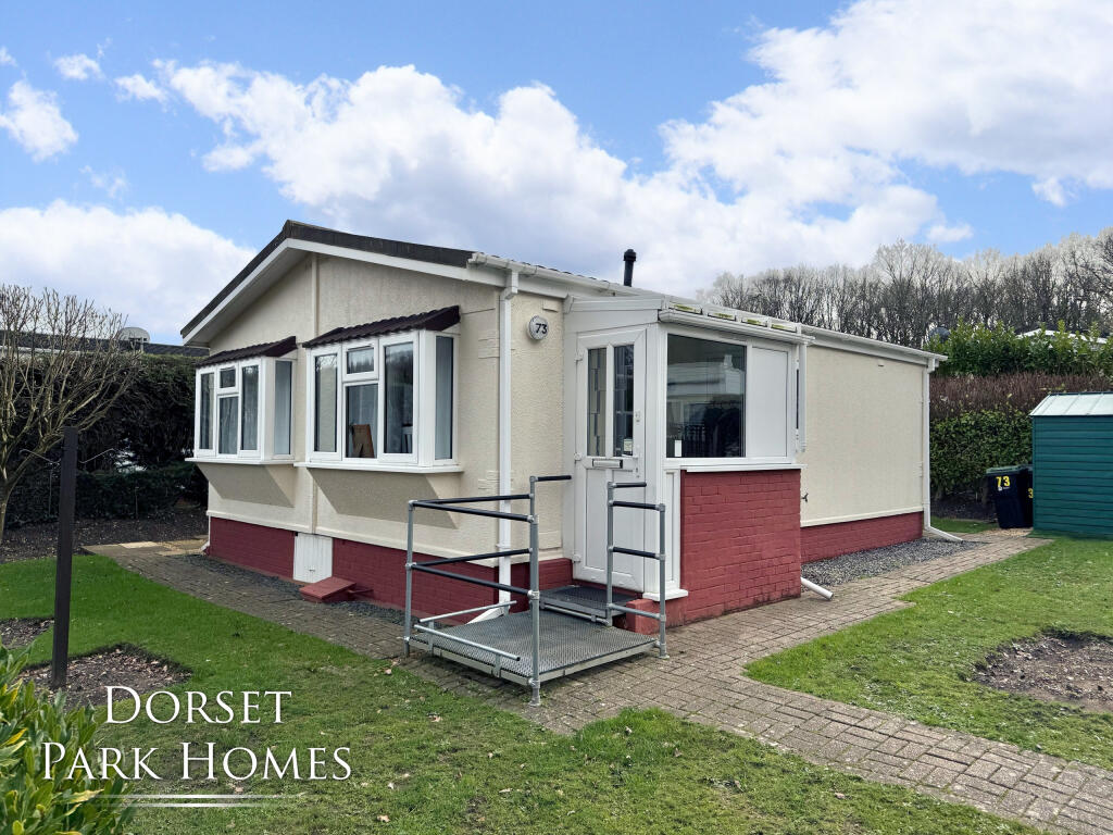 Main image of property: Gladelands Park, Ringwood Road, Ferndown, Dorset