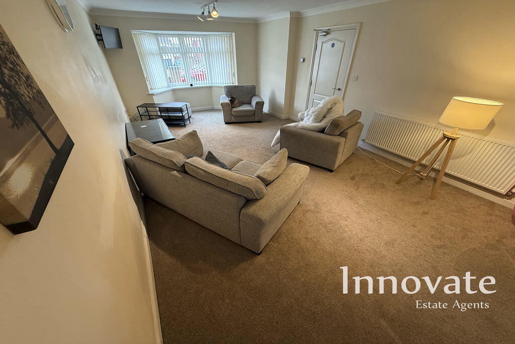 House in Sandwell, West Midlands - View 5