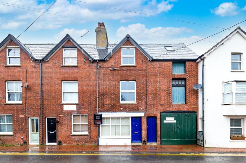 Main image of property: Wellington Cottages, Cooksbridge