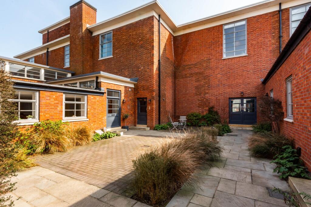 Property photo 10