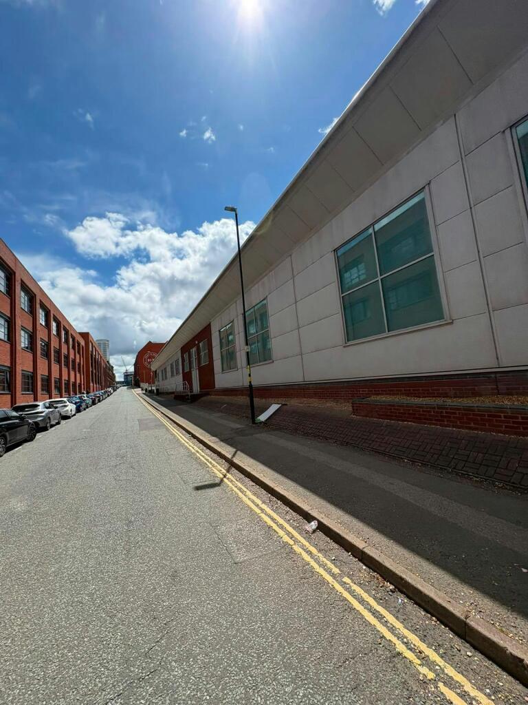 Side of Building.jpg