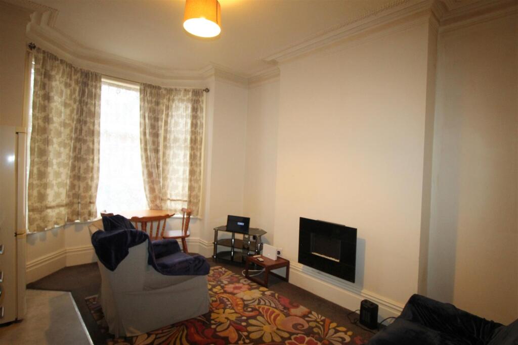 Lytham St Annes photo 2