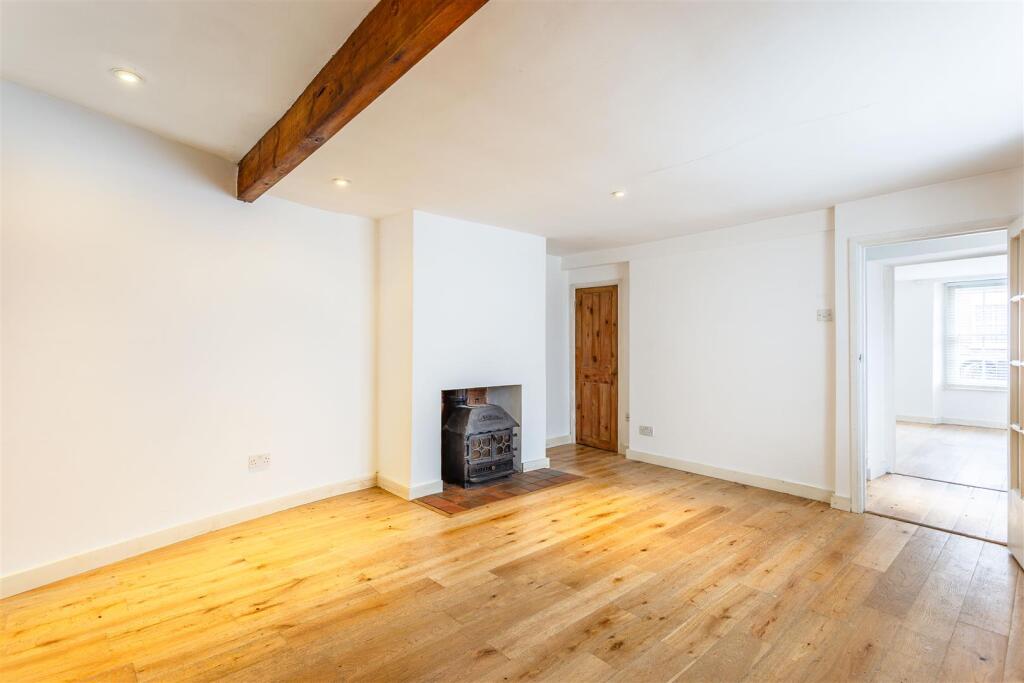 House in Bridport, Dorset - View 2