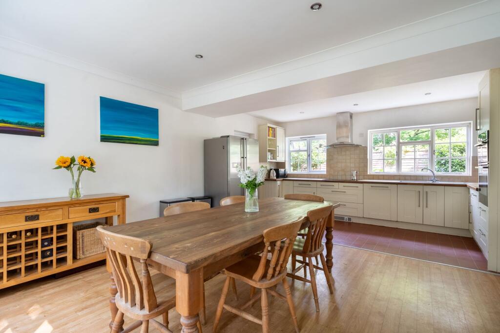 Hayes Lane, Slinfold, RH13 photo 4