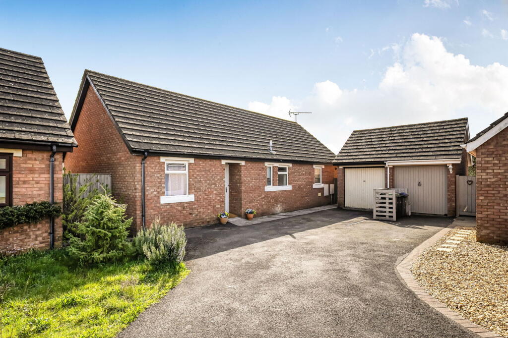 Main image of property: Arney Close, Corsham