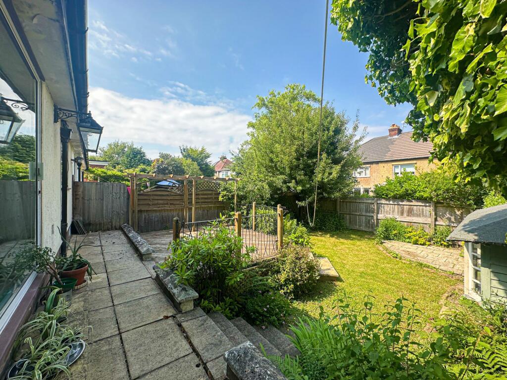 Grange Road, Heswall, CH60 - View 3