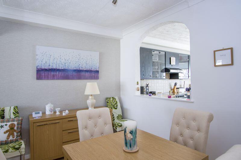 House in Dinas Powys, Vale of Glamorgan - View 5