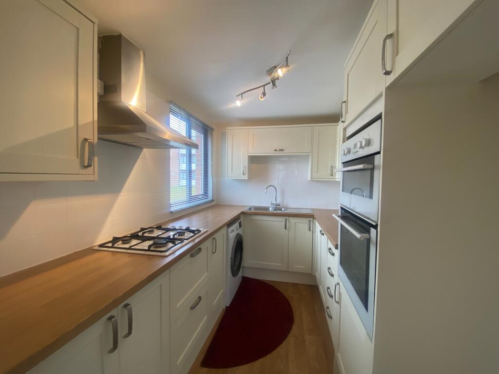 Adastral Road, Poole, BH17 photo 5