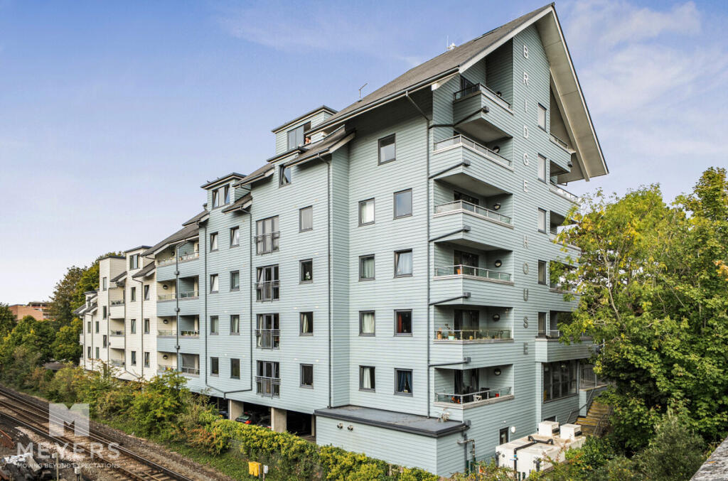 Main image of property: Bitter End, Dorchester, DT1 1