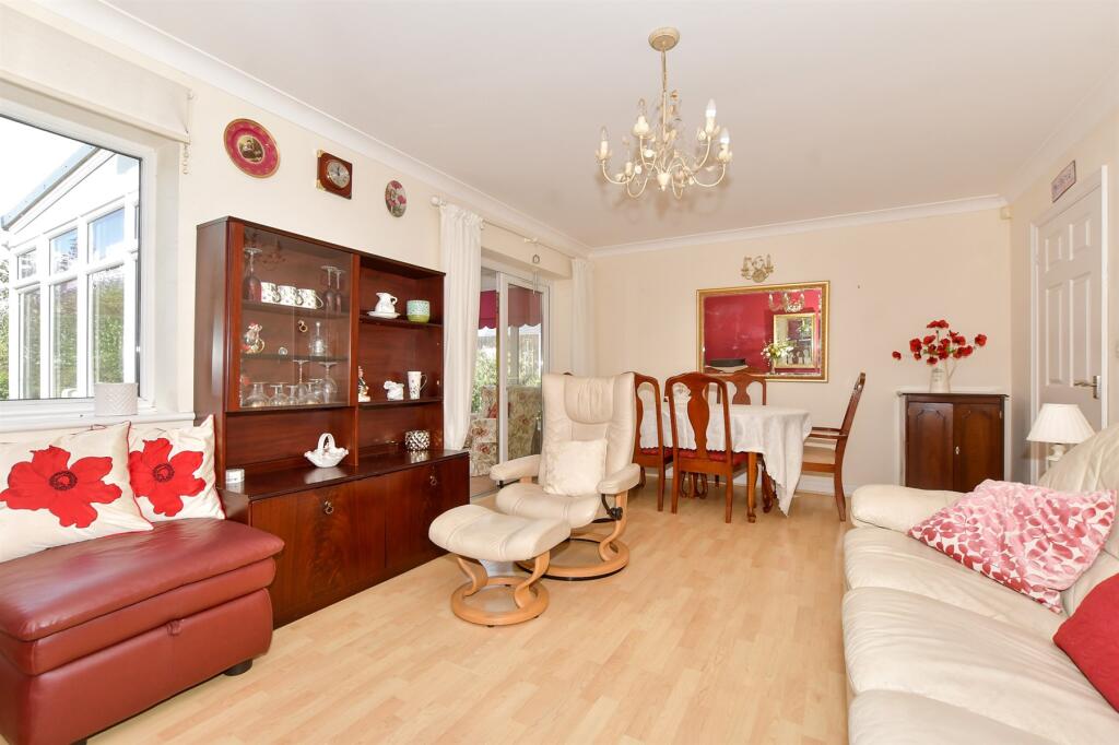 Meehan Road, Greatstone, New Romney, Kent photo 3