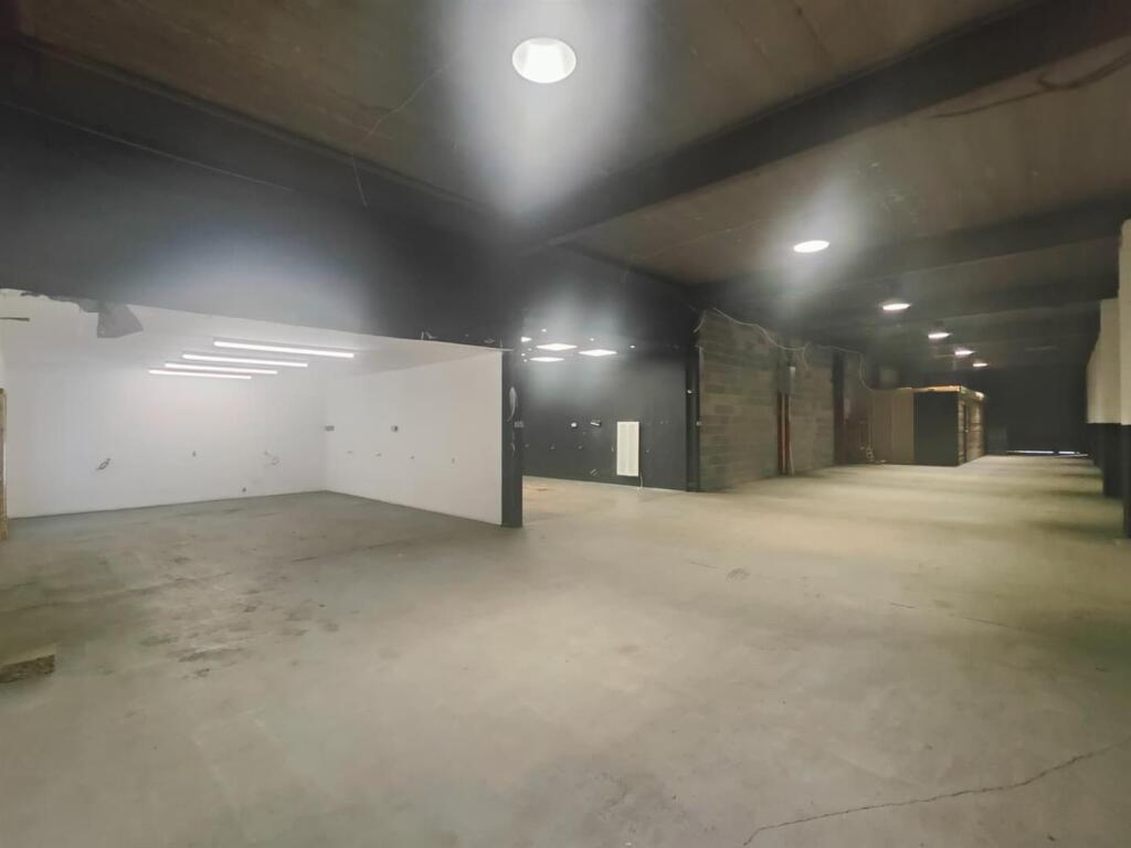 Main image of property: Unit 8, Royal Business Park, King Street, Pontefract