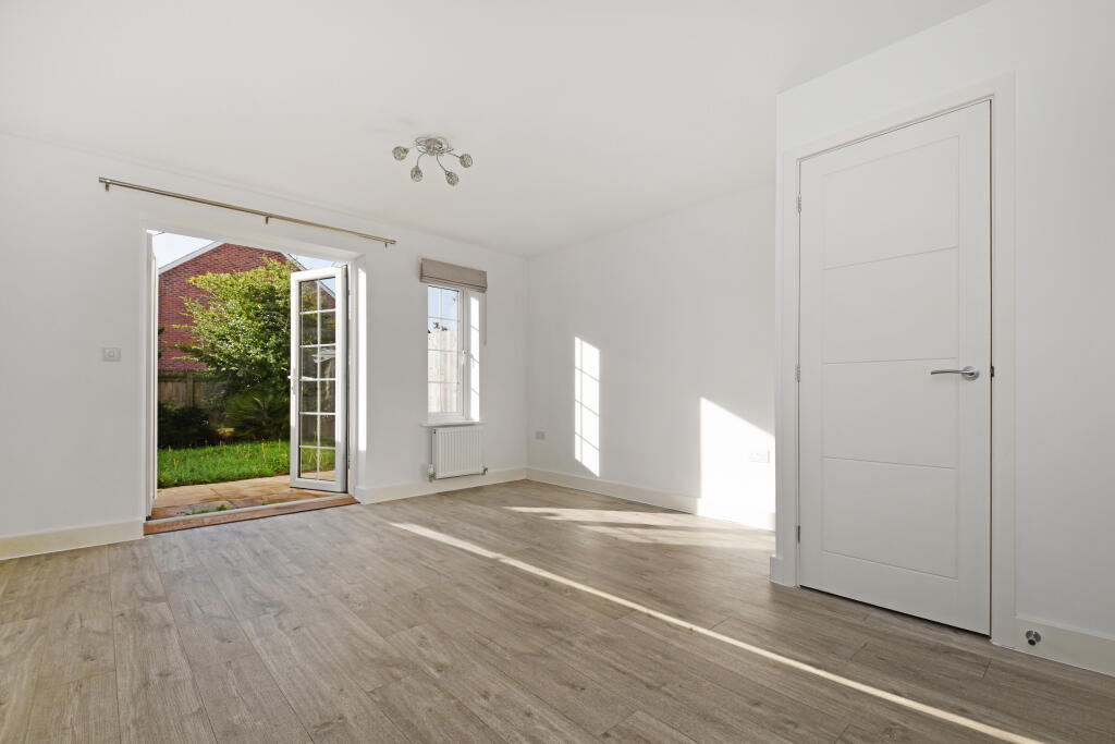 House in Mid Devon, Cullompton - More