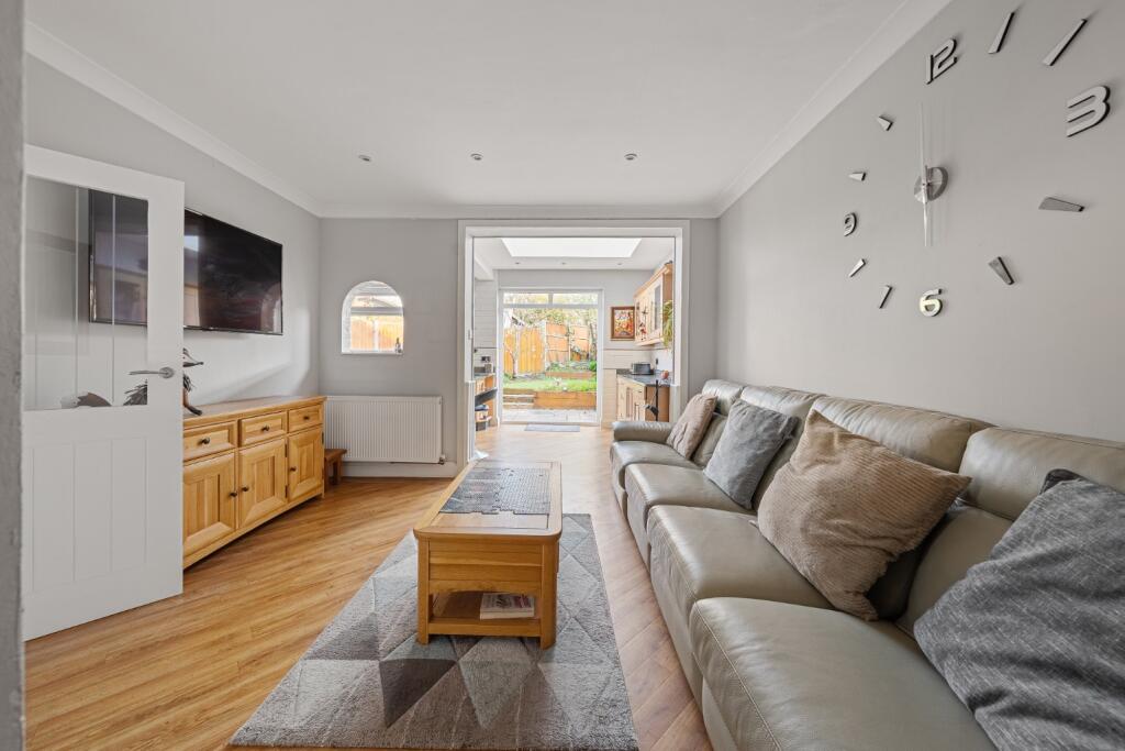 House in Gravesham, Rosherville, Perry Street - View 2