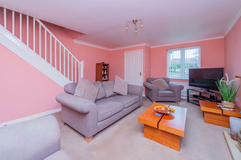 Cae Gwynn Close, Morda, Oswestry photo 2
