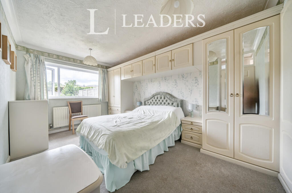 House in Tonbridge - View 5