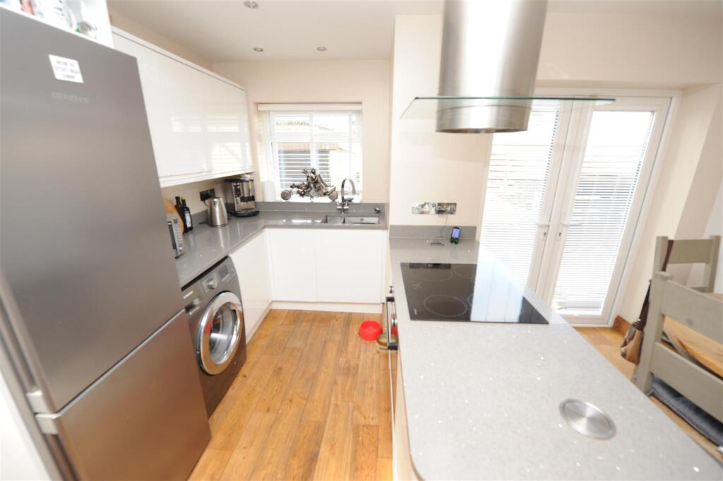 Additional image 3 of Wrose View, Shipley, Wrose