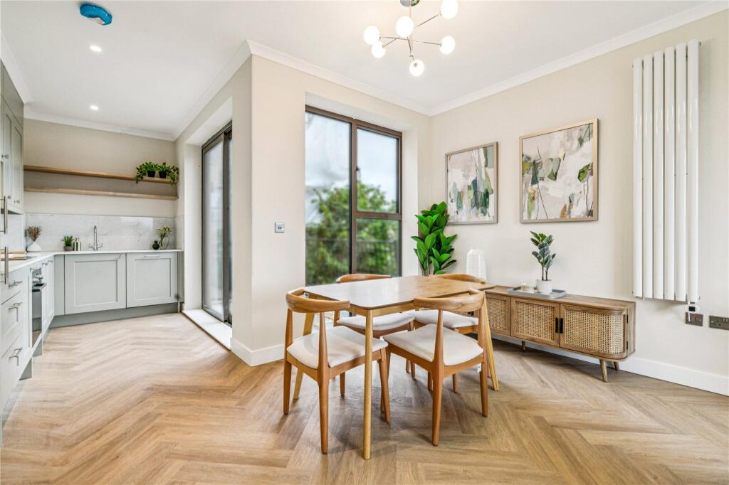 2-bed apartment on Deburgh Road, SW19, £595,000