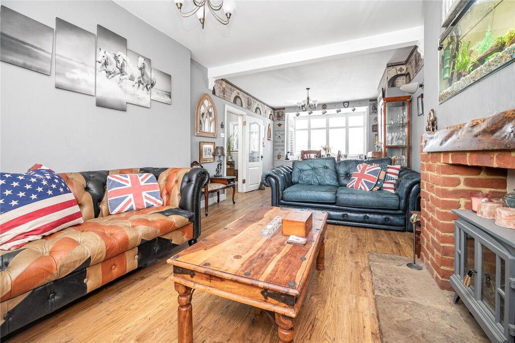 House in Twickenham - View 5