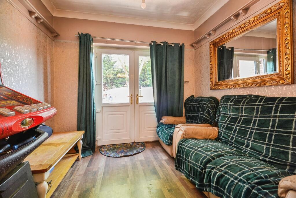 House in Stockton-on-Tees, Norton - View 5