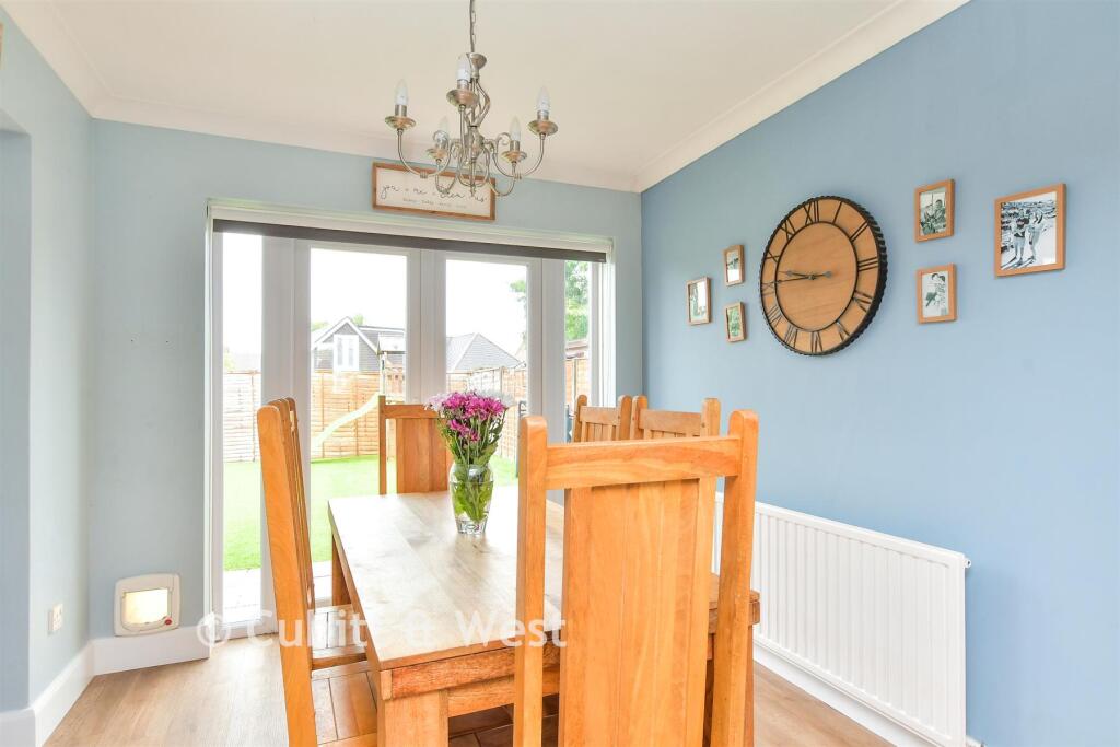 House in Portsmouth - View 5