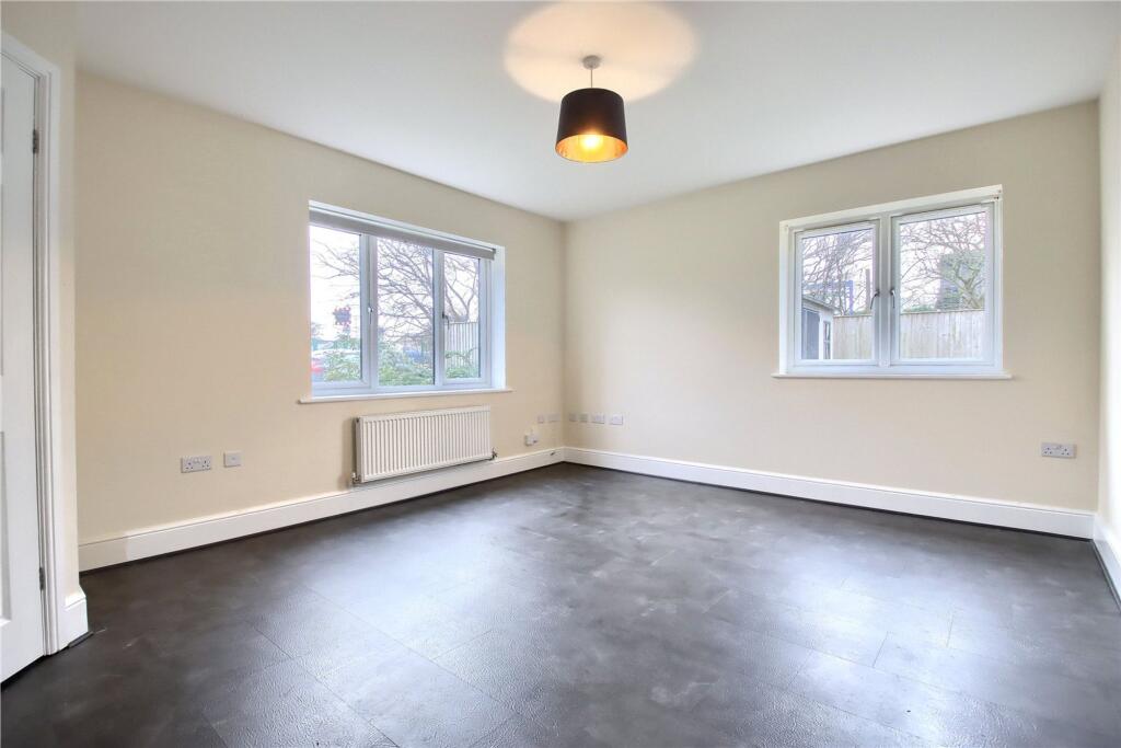 House in Stockton-on-Tees - View 4