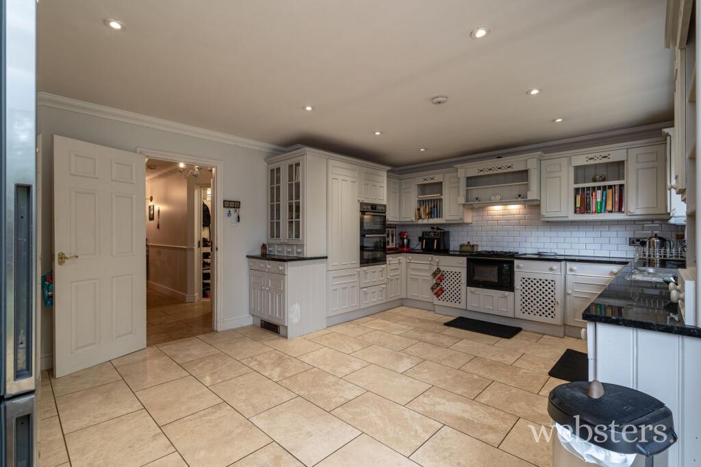 Westgate Close, Norwich, NR2 photo 2