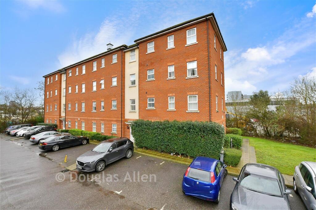 Main image of property: Piper Way, Ilford, Essex
